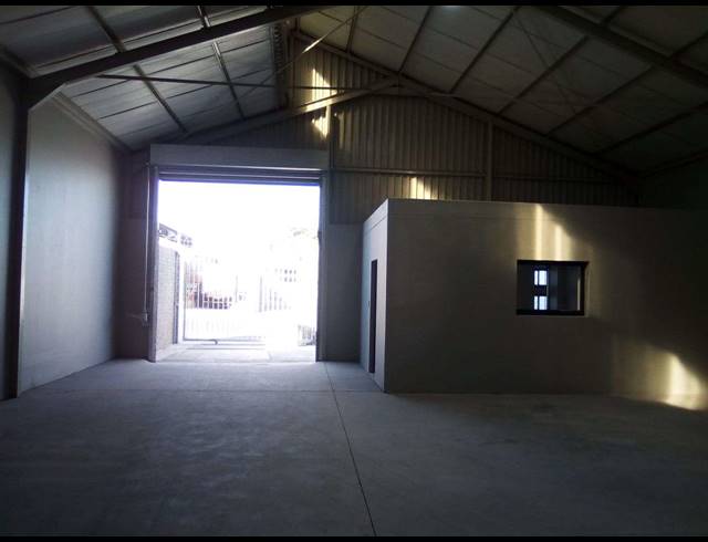 479M² FACTORY TO LET IN BRACKENFELL INDUSTRIAL